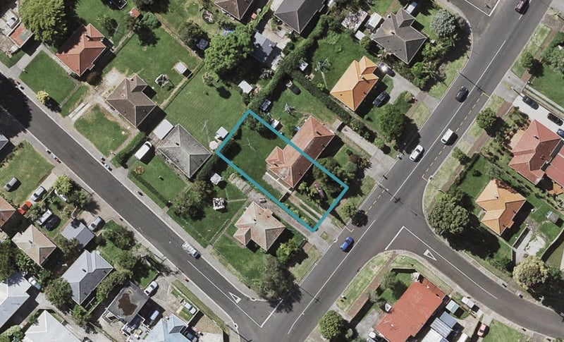 61 Tripoli Road, Panmure, Auckland - Carousel 1