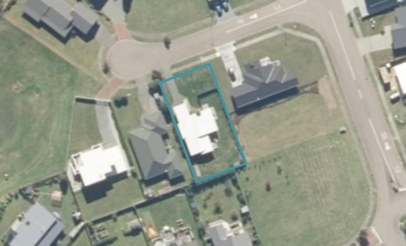 3 Grand Vista Lane, Taupo - Carousel 1