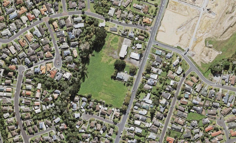 8/48 Moire Road, Massey, Auckland - Carousel 1