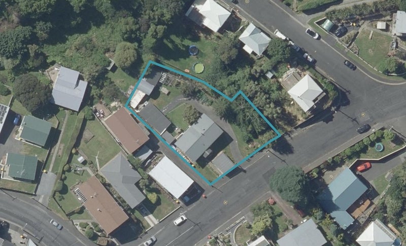 80 Neidpath Road, Mornington, Dunedin - Carousel 1