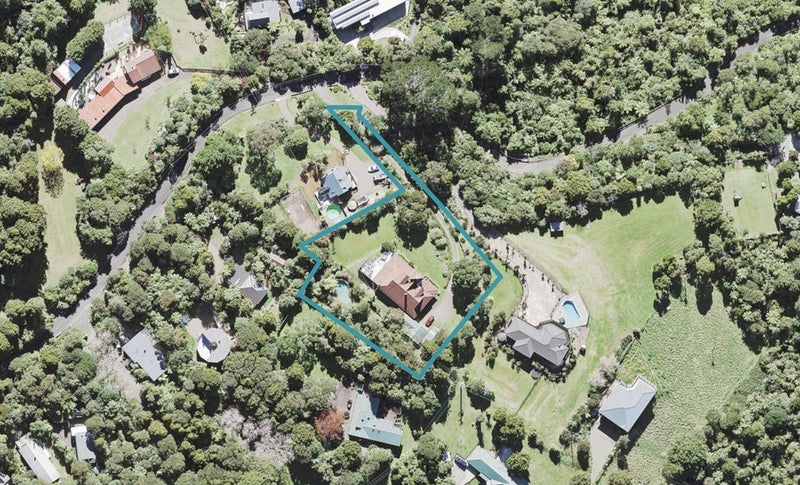 180 Mountain Road, Henderson Valley, Auckland - Carousel 1