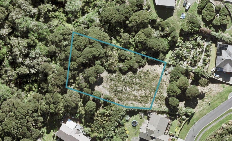 30 Beauvoir Avenue, Matakatia, Whangaparaoa - Carousel 1