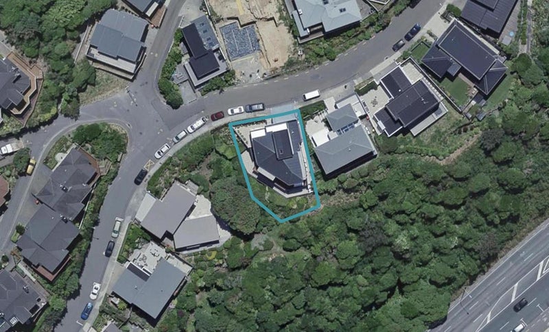 34 Cameron Street, Kaiwharawhara, Wellington - Carousel 1