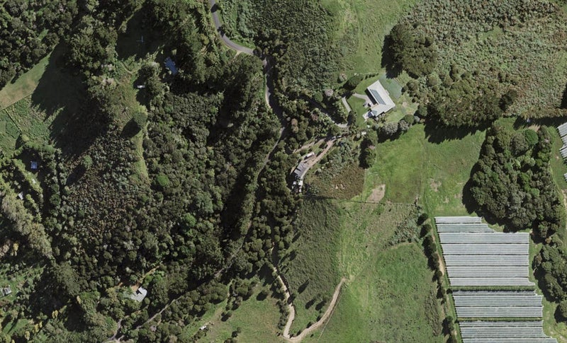 121 Sea View Road, Ostend, Waiheke Island - Carousel 1