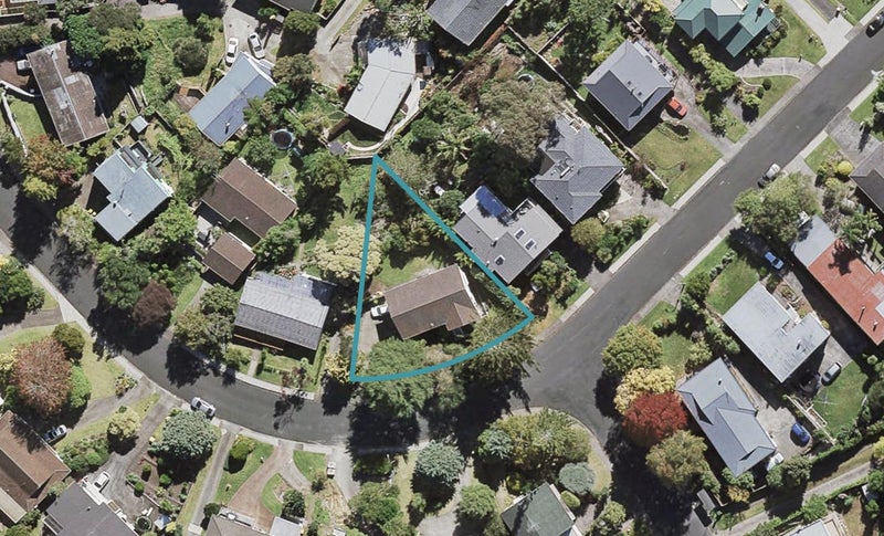 49 Mountbatten Avenue, Hillcrest, Auckland - Carousel 1