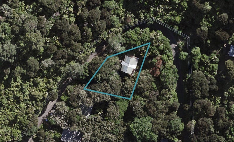47 Crescent Road, OSTEND, AUCKLAND - Carousel 1
