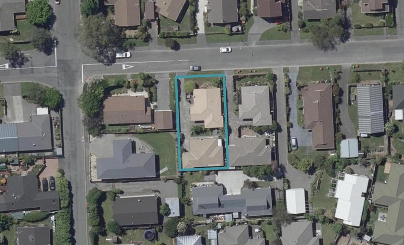 2/33 Laing Crescent, Heathcote Valley, Christchurch - Carousel 1