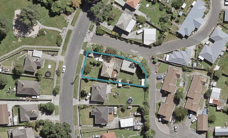 56 Molesworth Street, Taita, Lower Hutt - Carousel 1