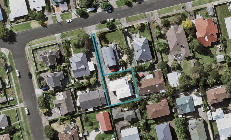 46A Beresford Street, Bayswater, Auckland - Carousel 1