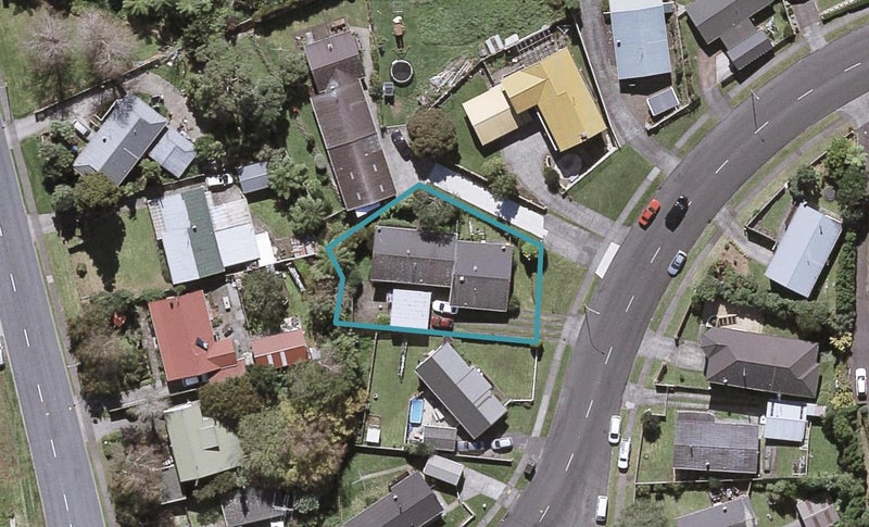 5 Puketotara Street, Highlands Park, New Plymouth - Carousel 1