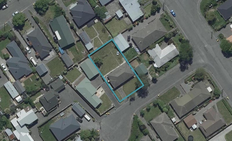 6 Yeovil Place, St Albans, Christchurch - Carousel 1