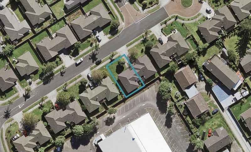 13 Te Motu Way, Favona, Auckland - Carousel 1