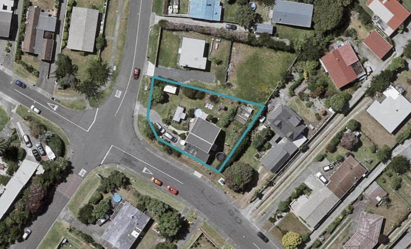 59 Bluegum Road, Paraparaumu Beach, Paraparaumu - Carousel 1