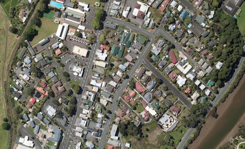 45 Norfolk Street, Regent, Whangārei - Carousel 1