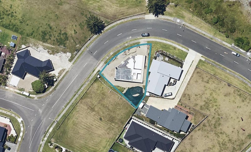 4 Pacific Parade, Coastlands, Whakatāne - Carousel 1