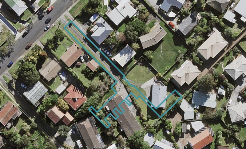 8/65A Hogans Road, Glenfield, Auckland - Carousel 1