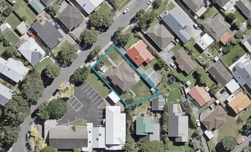 8 Trafalgar Street, Waiwhetu, Lower Hutt - Carousel 1