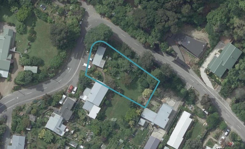 9 Zephyr Terrace, Governors Bay, Lyttelton - Carousel 1