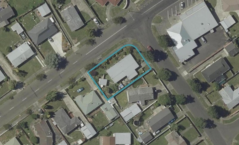 2 Robinson Crescent, Westbrook, Palmerston North - Carousel 1