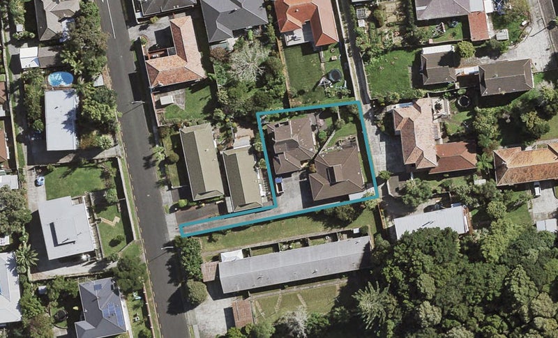 4/55 Scenic Drive, Hillpark, Auckland - Carousel 1