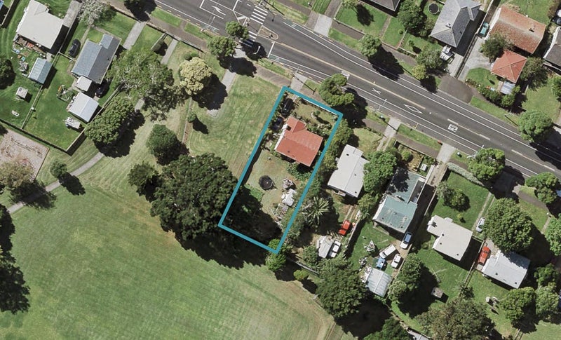 191 Tripoli Road, Point England, Auckland - Carousel 1