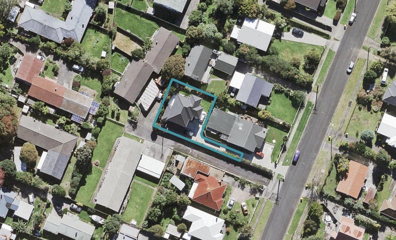 104A Lynwood Road, New Lynn, Auckland - Carousel 1