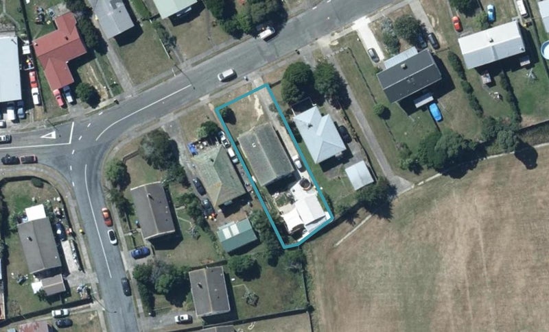 41 Niagara Street, Waitangirua, Porirua - Carousel 1