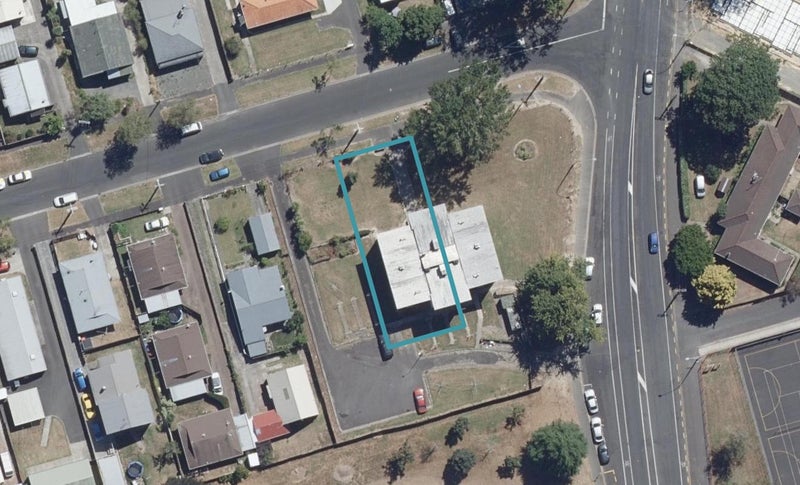 1-12/18 Frances Street, Hamilton East, Hamilton - Carousel 1