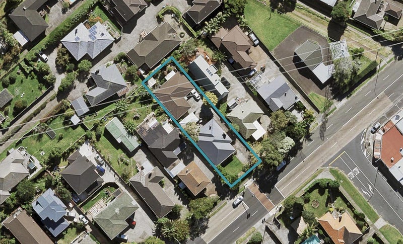 1/201 Hillsborough Road, Mount Roskill, Auckland - Carousel 1