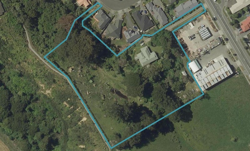 110 Summerhill Drive, Fitzherbert, Palmerston North - Carousel 1