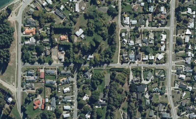 37 Eely Point Road, Wanaka, Wānaka - Carousel 1