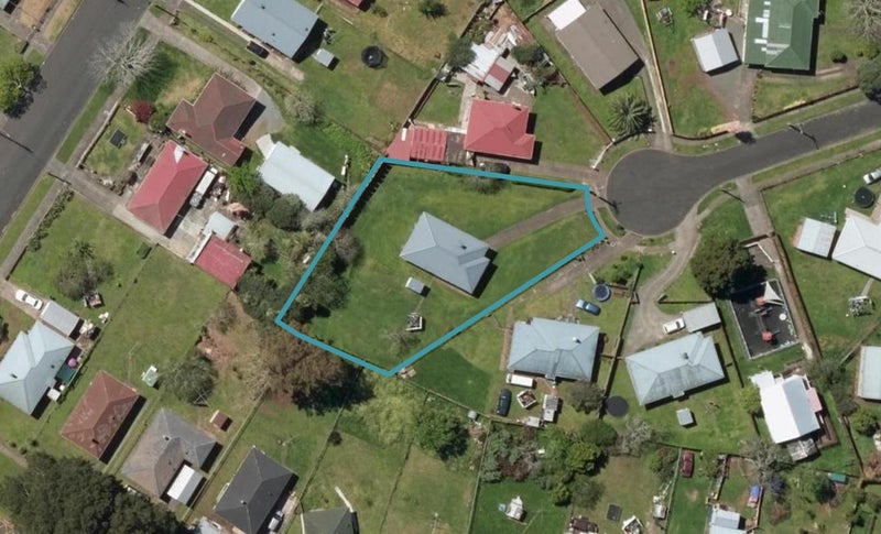 37 Taraire Crescent, Otangarei, Whangarei - Carousel 1