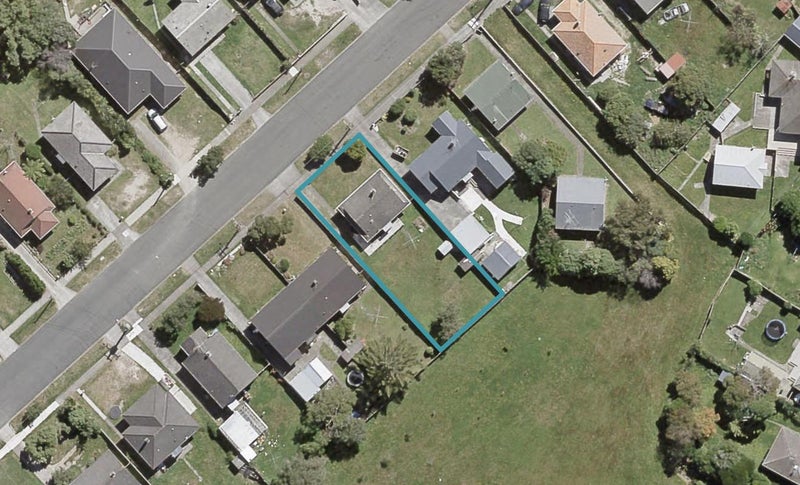 136 Reynolds Street, Taita, Lower Hutt - Carousel 1