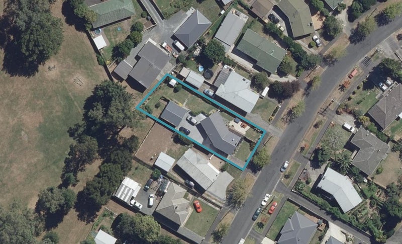 164 Mahoe Street, Melville, Hamilton - Carousel 1