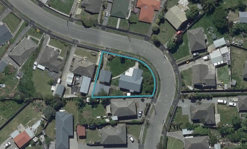 35 Bellbrook Crescent, Shirley, Christchurch - Carousel 1