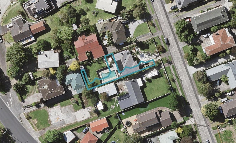 5/14 Kerswill Place, Pakuranga, Auckland - Carousel 1