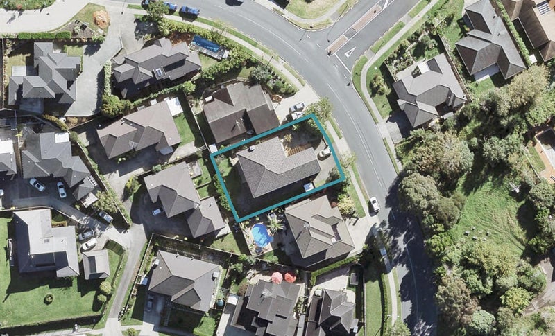 73 Fairview Avenue, Fairview Heights, Auckland - Carousel 1