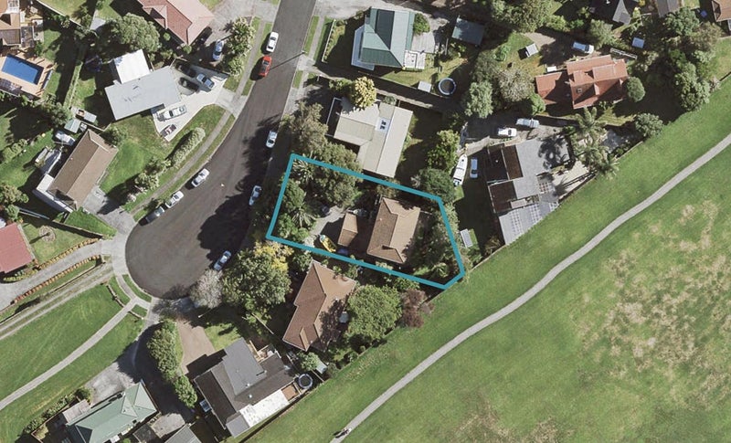 22 Hoylake Place, Wattle Downs, Auckland - Carousel 1