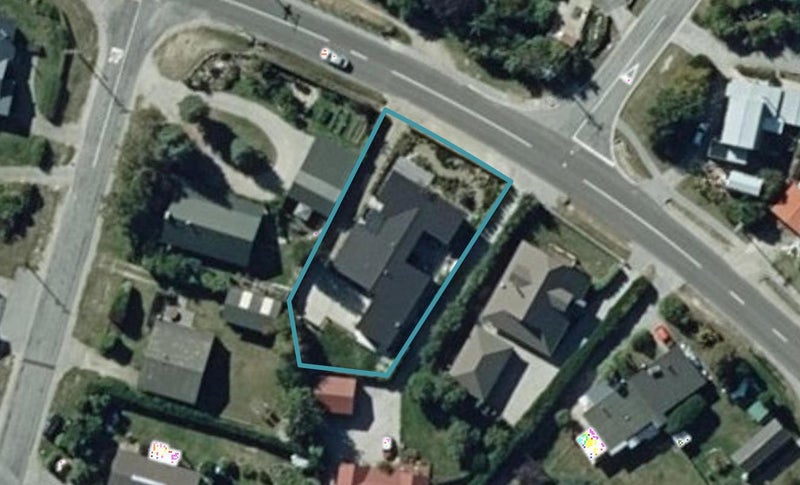 121 Capell Avenue, Lake Hāwea - Carousel 1