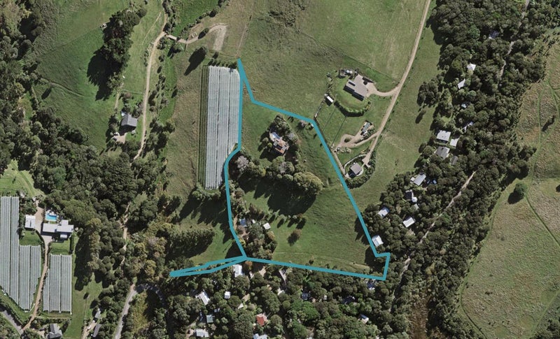 23 Hillside Road, Ostend, Waiheke Island - Carousel 1