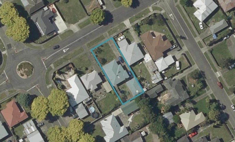 34 Liverpool Street, Takaro, Palmerston North - Carousel 1