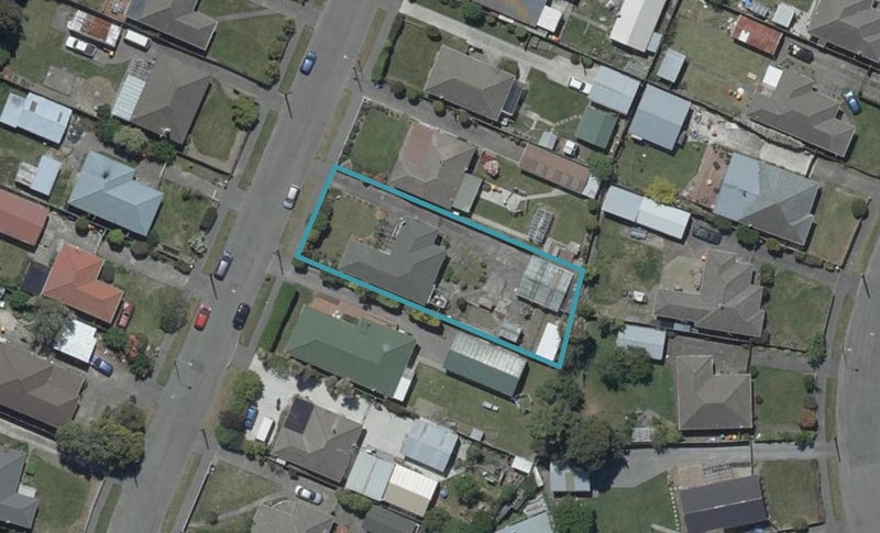 14 Tauiwi Crescent, Hei Hei, Christchurch - Carousel 1