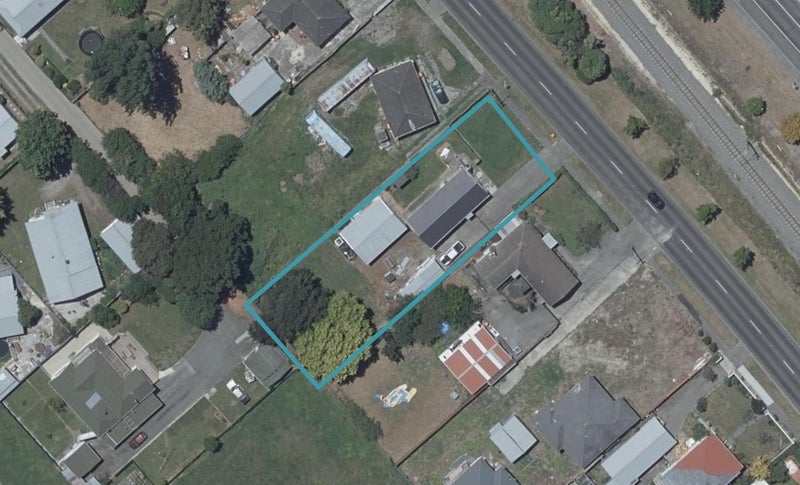 33 Railway Road, Bunnythorpe, Palmerston North - Carousel 1