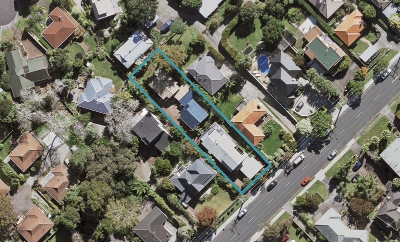 2/133 Ocean View Road, Hillcrest, Auckland - Carousel 1