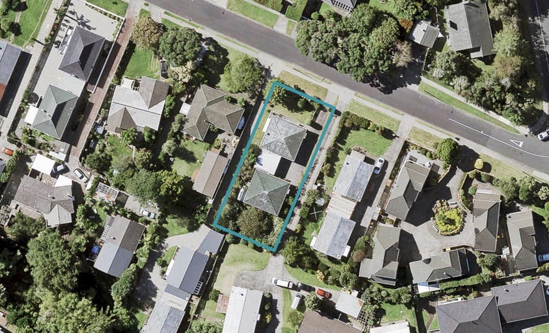 2/6 Abercrombie Street, Howick, Auckland - Carousel 1
