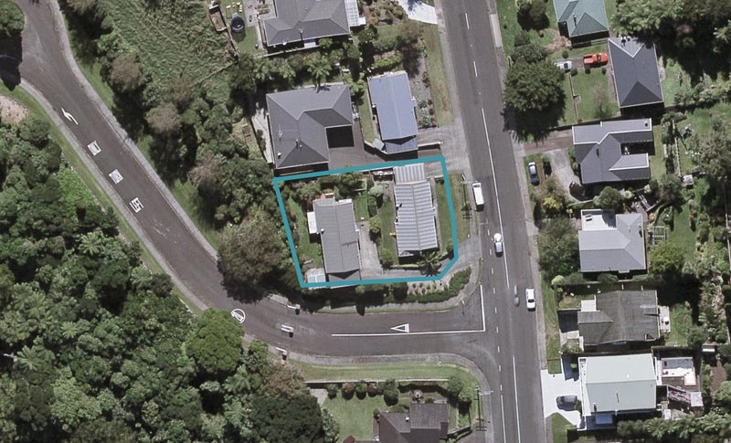 1/94 Awanui ST, Merrilands, New Plymouth - Carousel 1