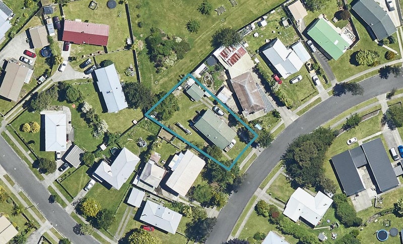 15 Emerald Street, Pukehangi, Rotorua - Carousel 1