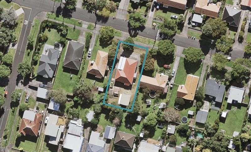 37 Parrish Road, Sandringham, Auckland - Carousel 1