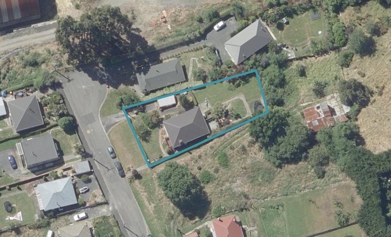 53 Alexander Street, Abbotsford, Dunedin - Carousel 1