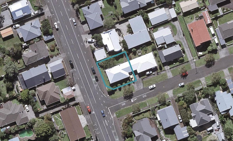 251 Carrington Street, Vogeltown, New Plymouth - Carousel 1